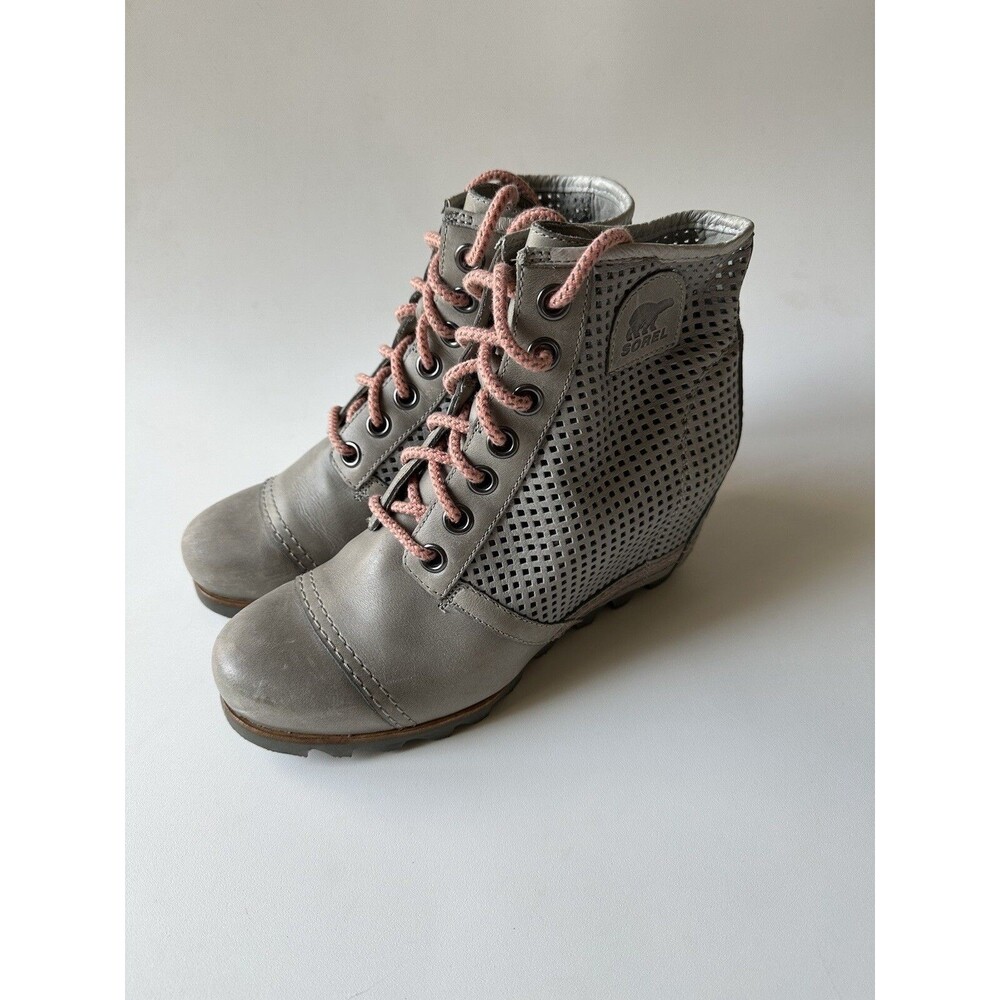 Sorel Boots Premium Wedge Booties Grey Perf. Leather NL2420-081 Women's Size 9